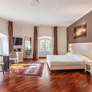 Guest house & Rome